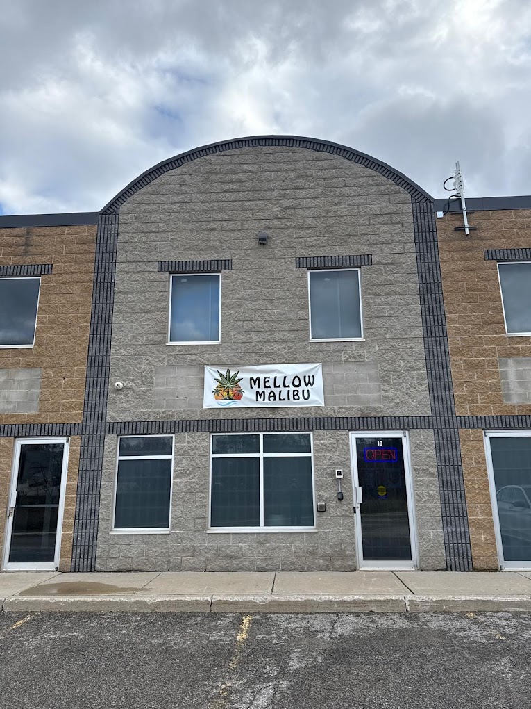 Mellow Malibu - Mellow Malibu store front