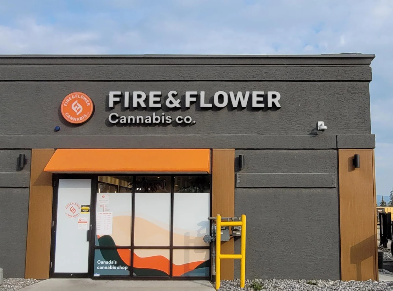 Fire & Flower store front