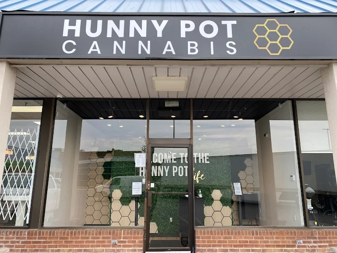 The Hunny Pot Cannabis Co store front
