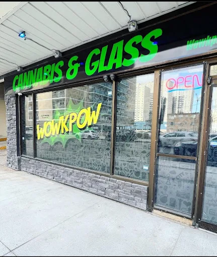 Wowkpow Cannabis & Glass store front
