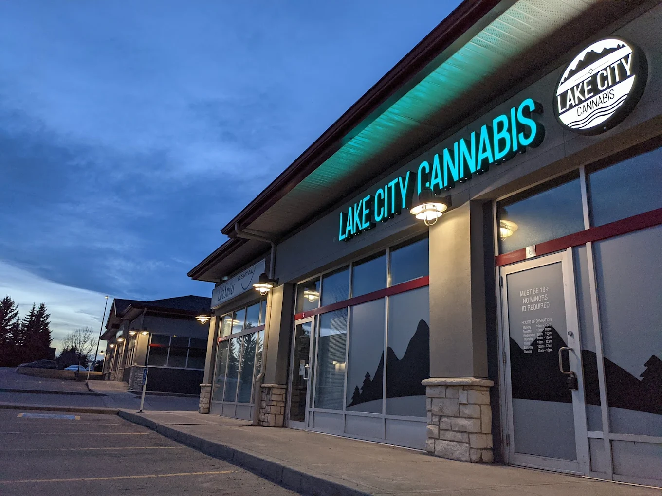 Lake City Cannabis store front