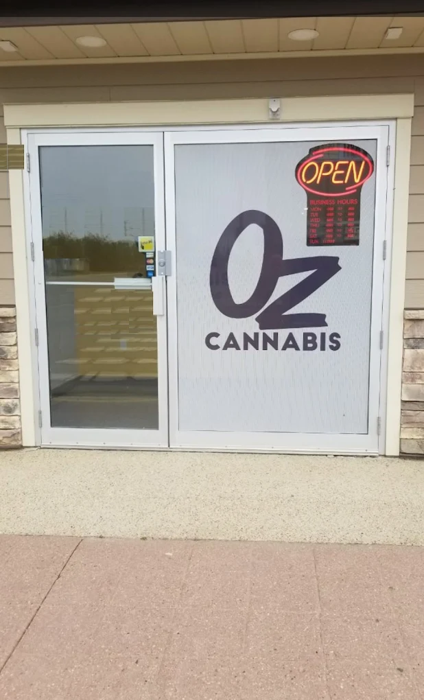 Oz Cannabis - Rimbey store front