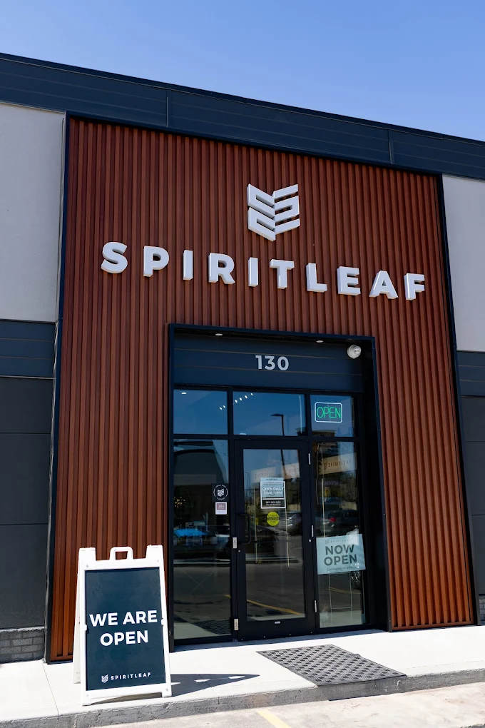 Spiritleaf (Sherwood Park - Salisbury) store front