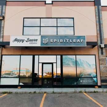 Spiritleaf - Ironstone Centre store front