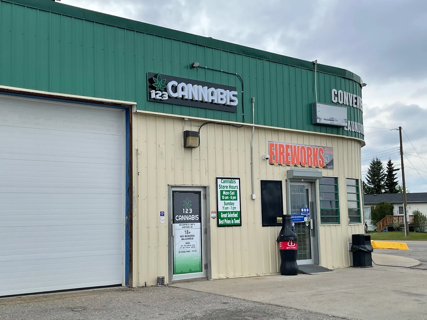 123 Cannabis - Carstairs store front