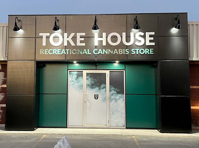 Toke House store front