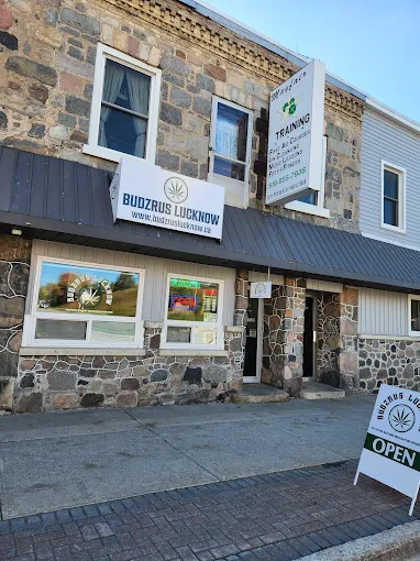 Budzrus Lucknow - Budzrus Lucknow store front