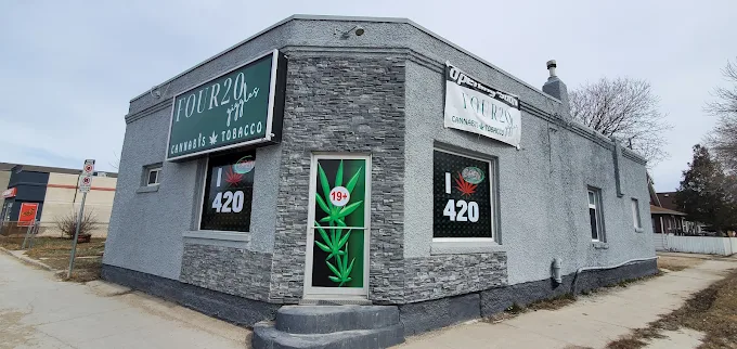 Four20 Giggles - Winnipeg's store front