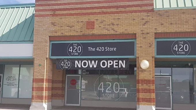 The 420 Store store front