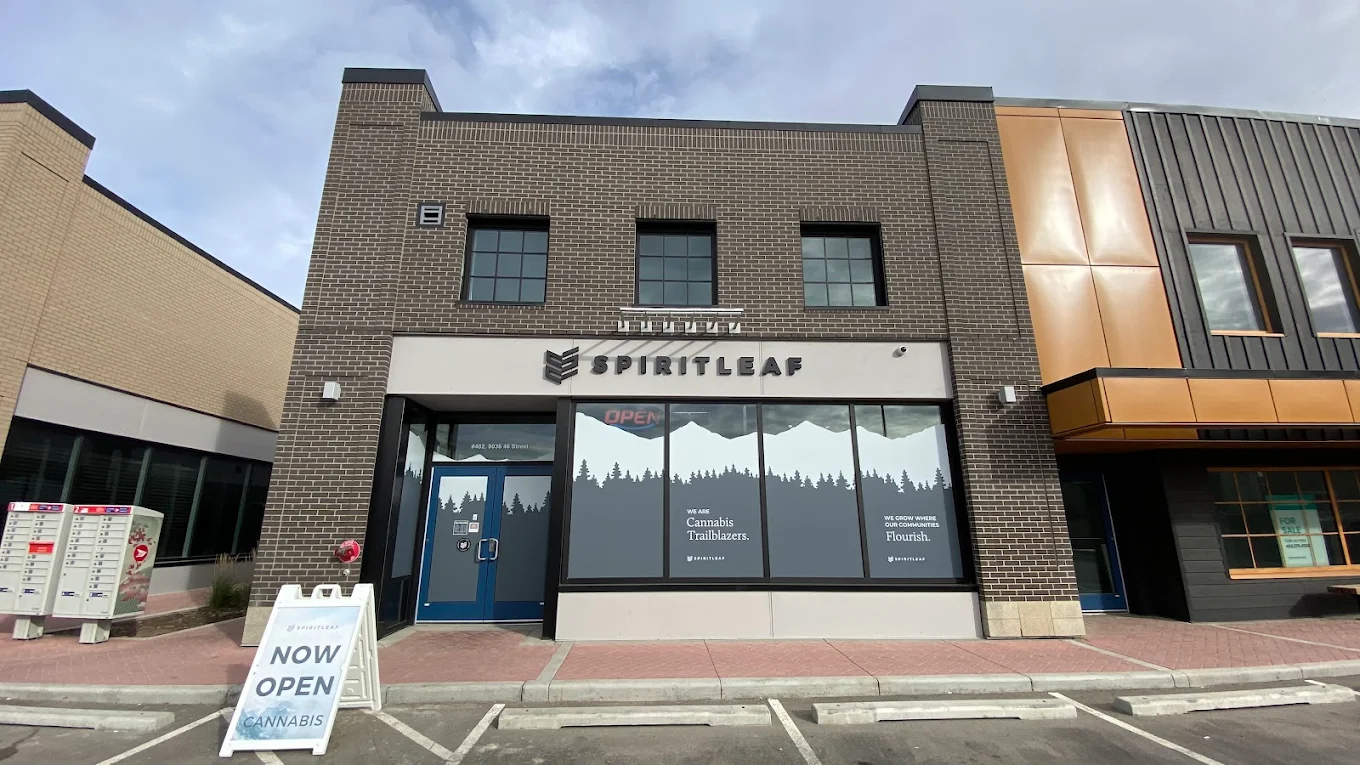 Spiritleaf - Savanna store front