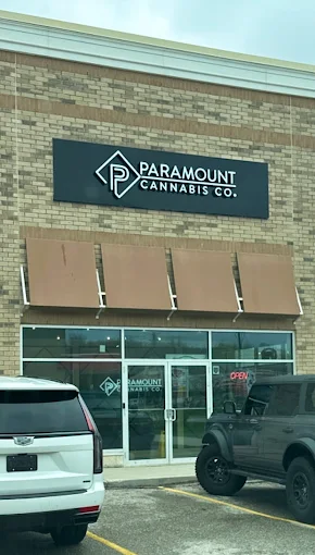 Paramount Cannabis - London store front