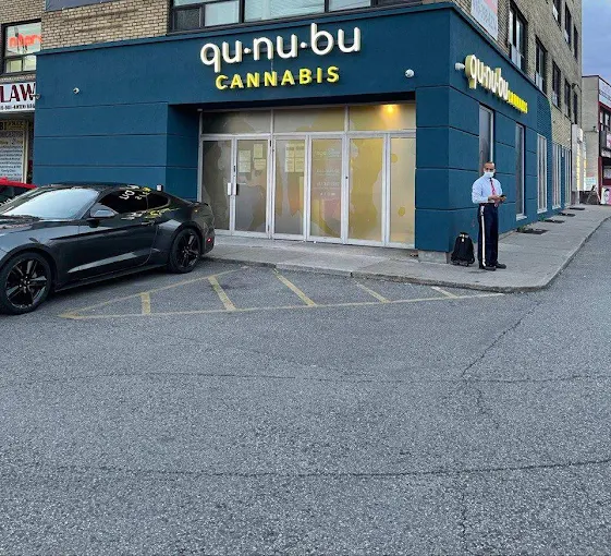 Qunubu Cannabis store front