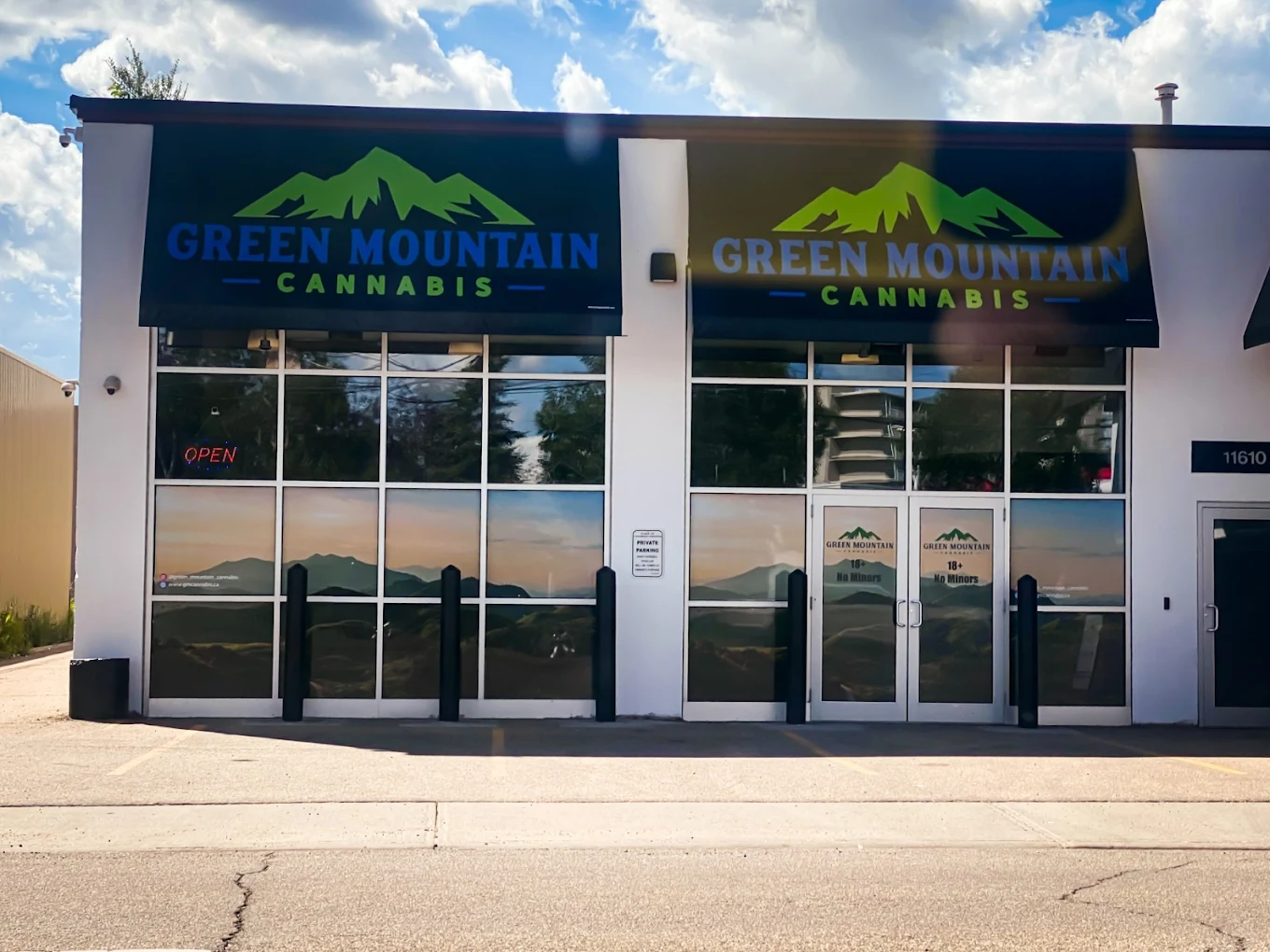 Green Mountain Cannabis store front