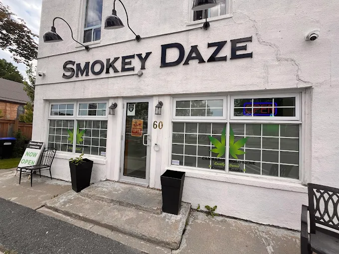 Smokey Daze Cannabis store front