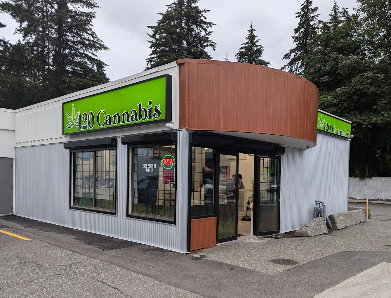 420 Cannabis - Langley store front