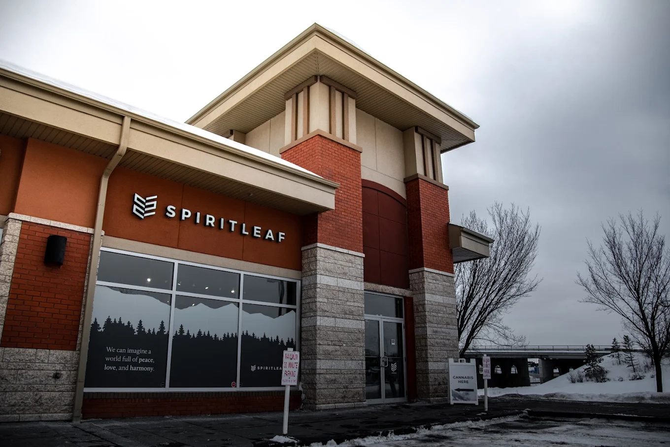 Spiritleaf - Millrise store front