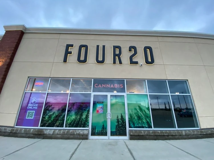 FOUR20 (Sylvan Lake) store front