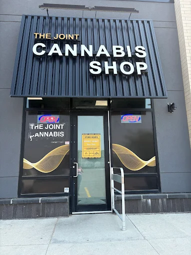 The Joint Cannabis - Winnipeg - Sage Creek store front
