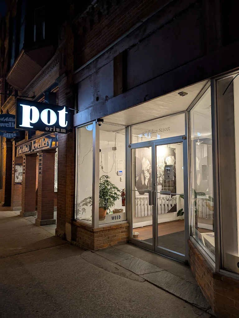 Nelson Potorium store front