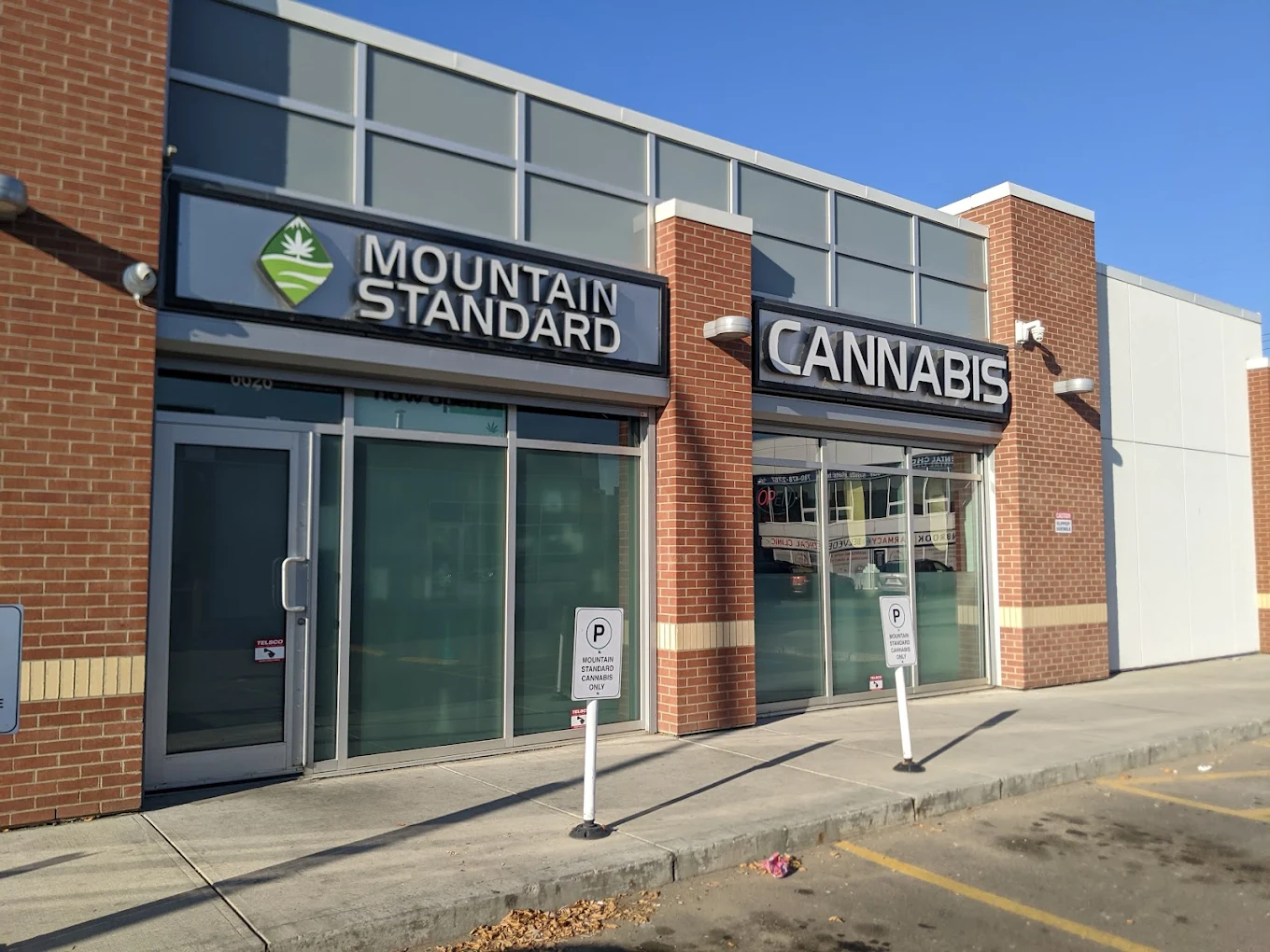 Mountain Standard Cannabis 66 St store front