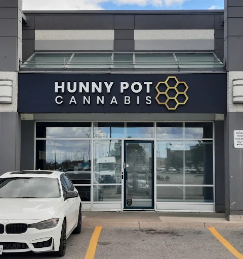 The Hunny Pot Cannabis Co store front