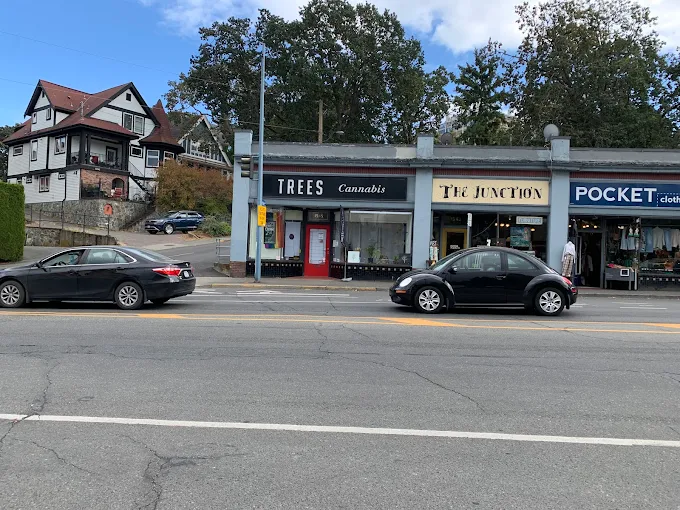Trees Cannabis - Victoria - Fort Street store front