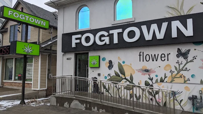 Fogtown Flower store front