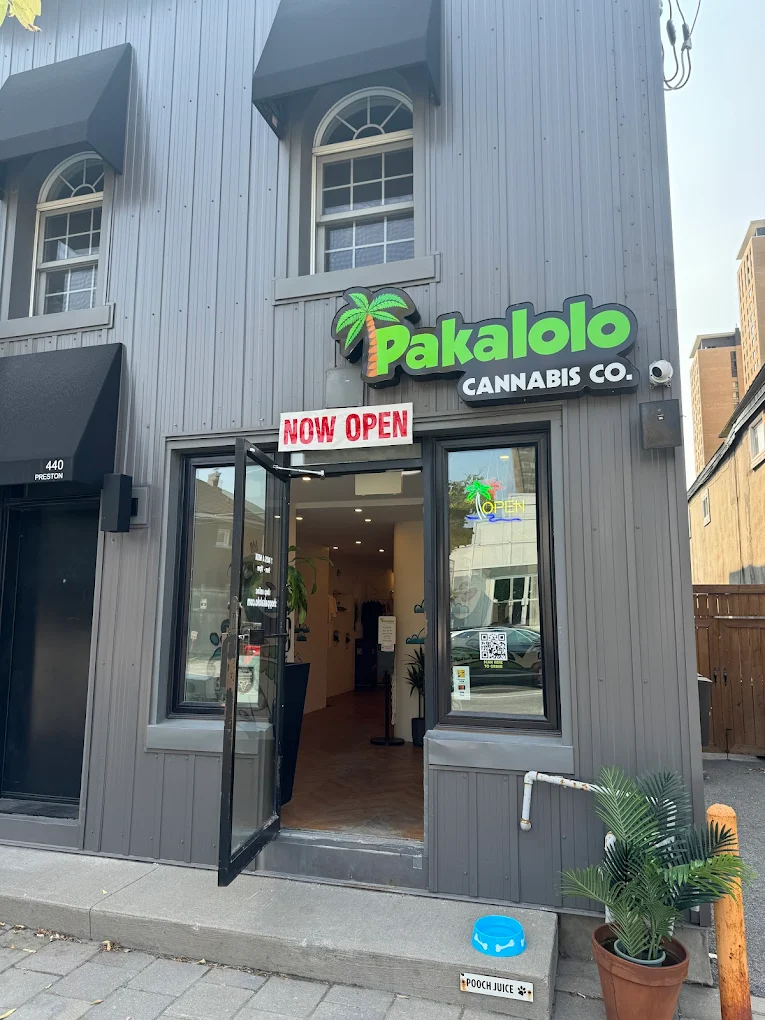 pakalolo store front
