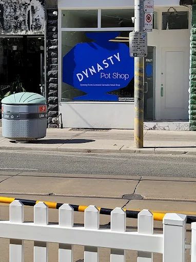 Dynasty Pot Shop store front