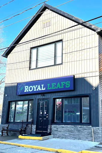 Royal Leafs store front