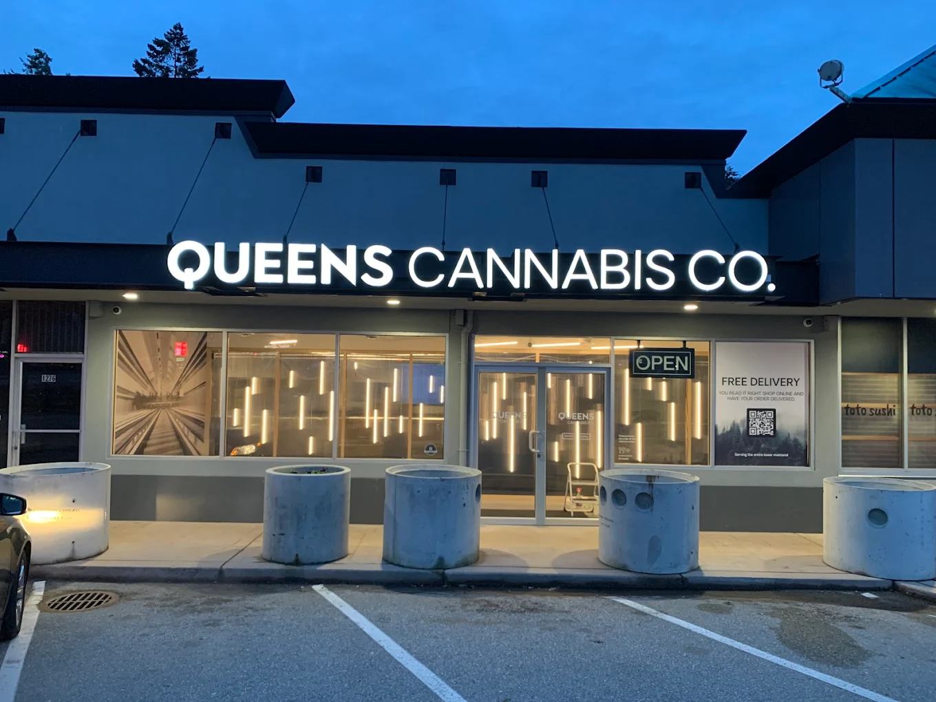 Queens Cannabis Co. - Tsawwassen store front