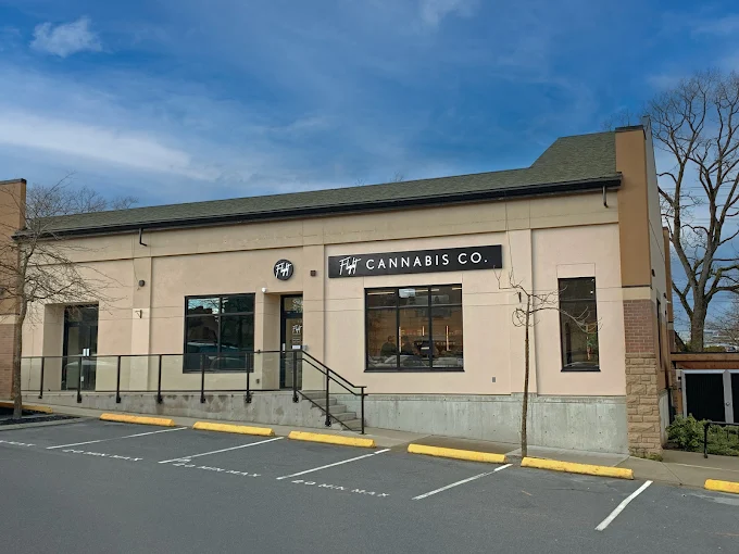 Victoria [Vic West] - Flight Cannabis store front