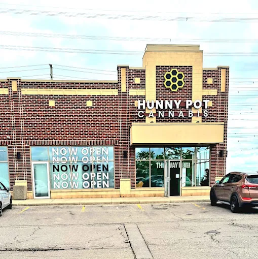 The Hunny Pot store front