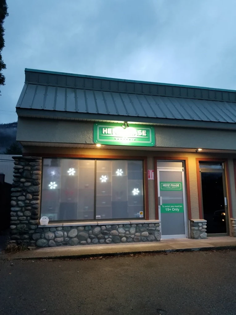 Hemp Phase store front