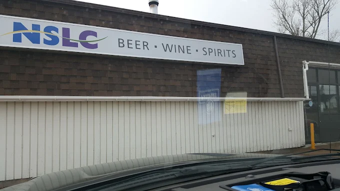 NSLC - Parrsboro store front