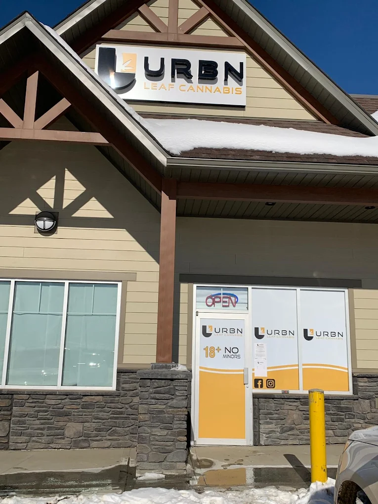URBN Leaf Cannabis Company store front