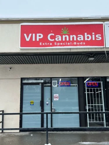 VIP Cannabis Company store front