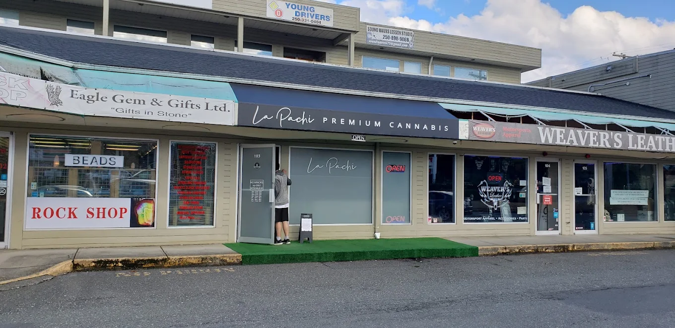 La Pachi Premium Cannabis store front