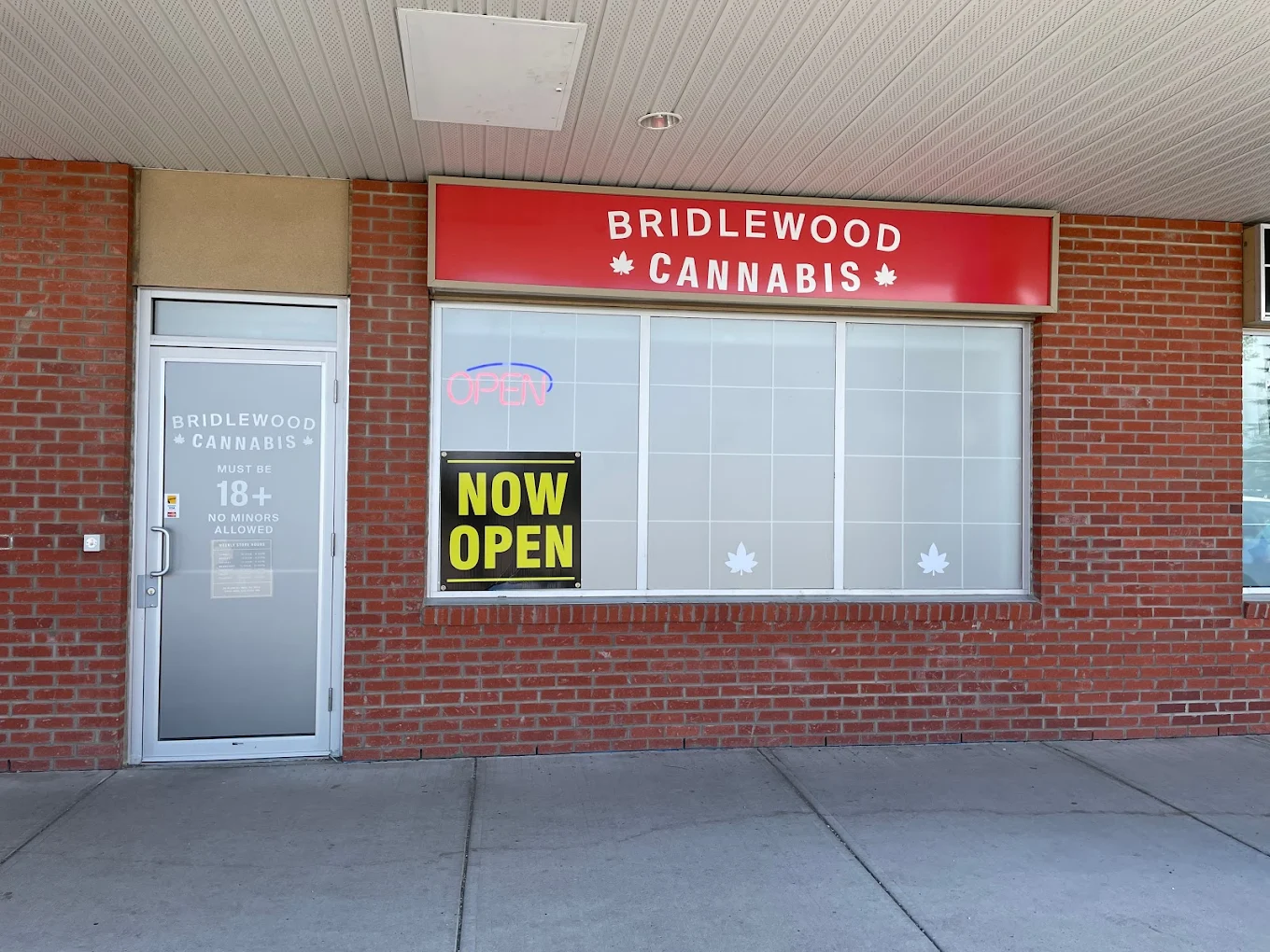 Bridlewood Cannabis store front