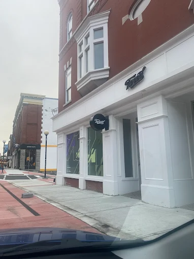 Tweed - St. John's - Kenmount Rd store front