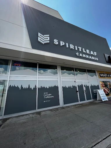 Spiritleaf Sunrise store front