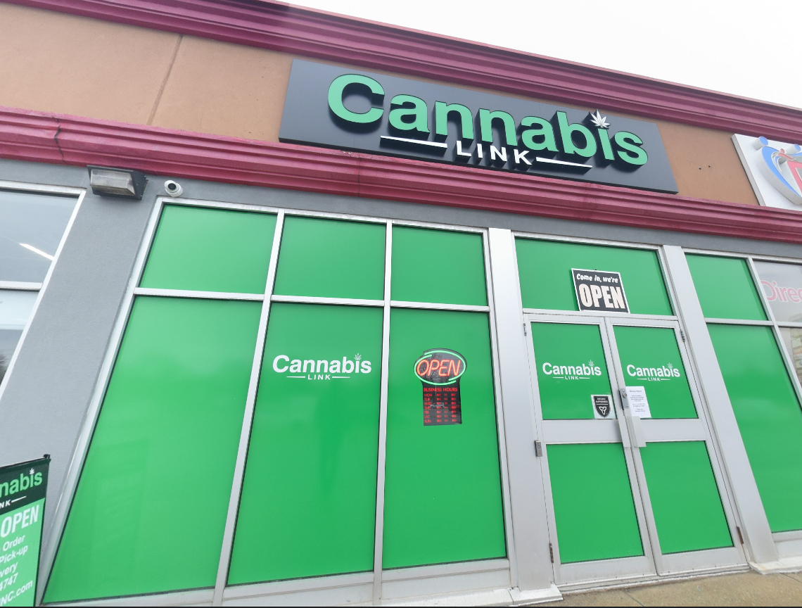 Cannabis Link store front