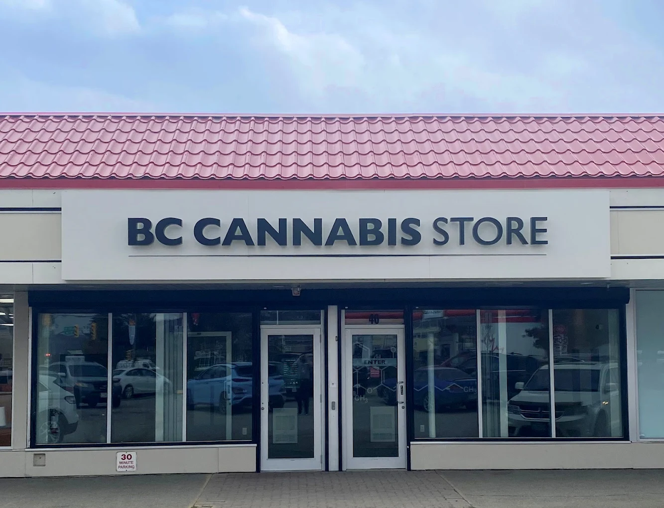 Club Cannabis BC store front