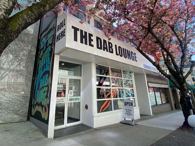 The Dab Lounge store front