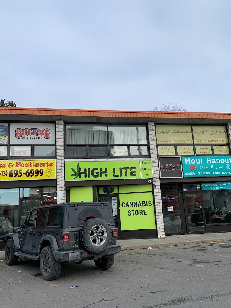 High Lite Cannabis Store store front