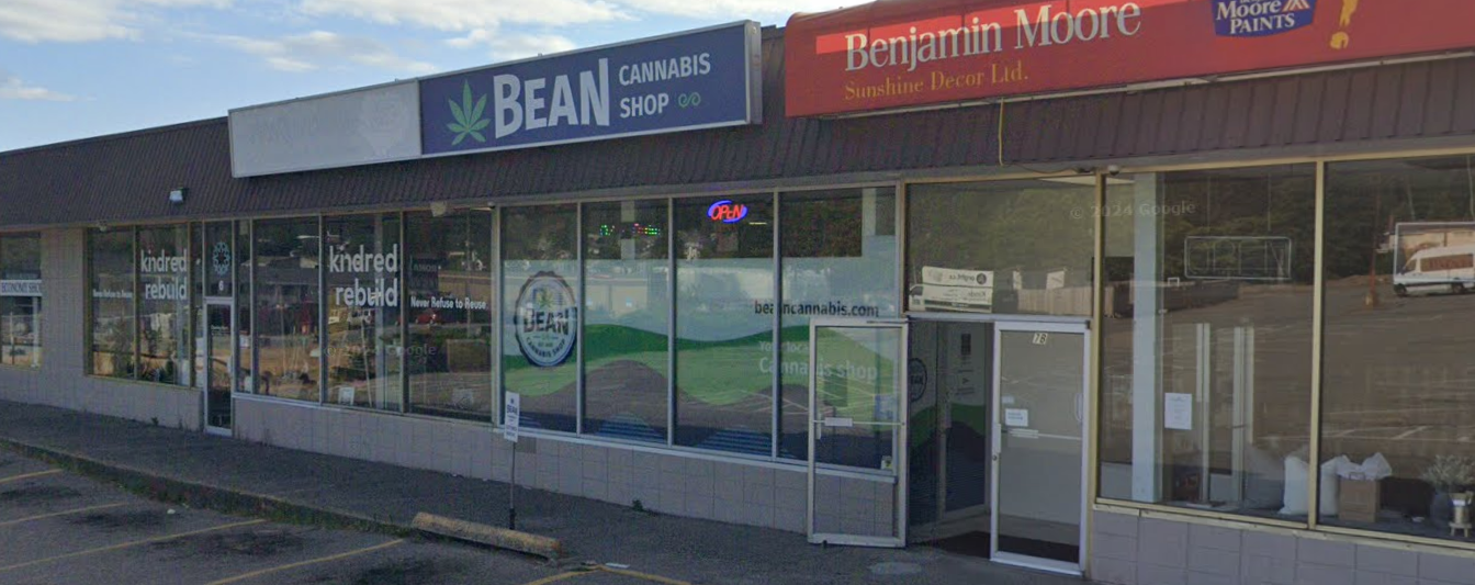 Bean Cannabis Shop - Powell River store front