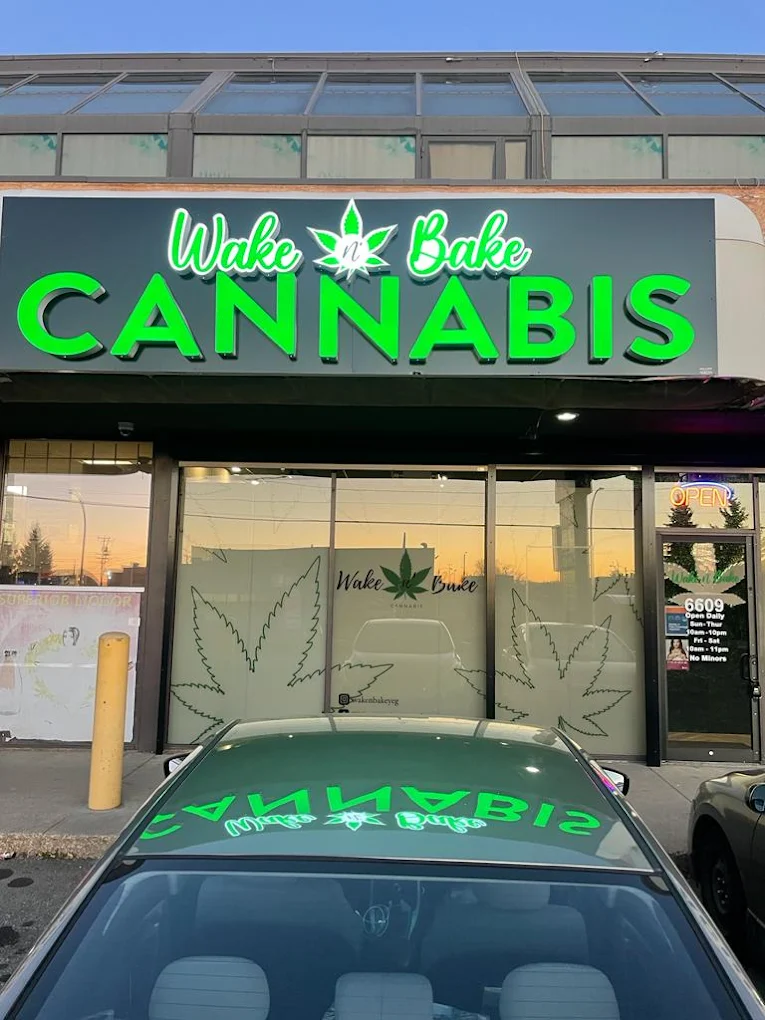 Wake N' Bake Cannabis - Hazeldean store front