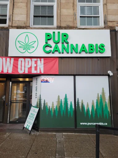 PUR CANNABIS store front