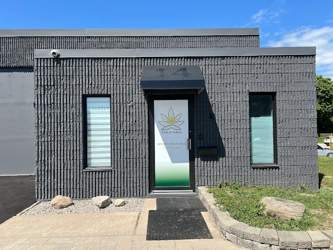 CannJah Pharm store front