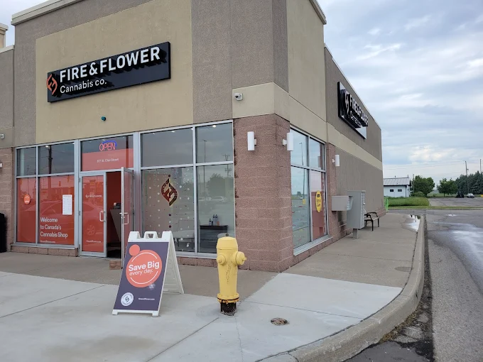 FIRE & FLOWER CANNABIS CO. store front